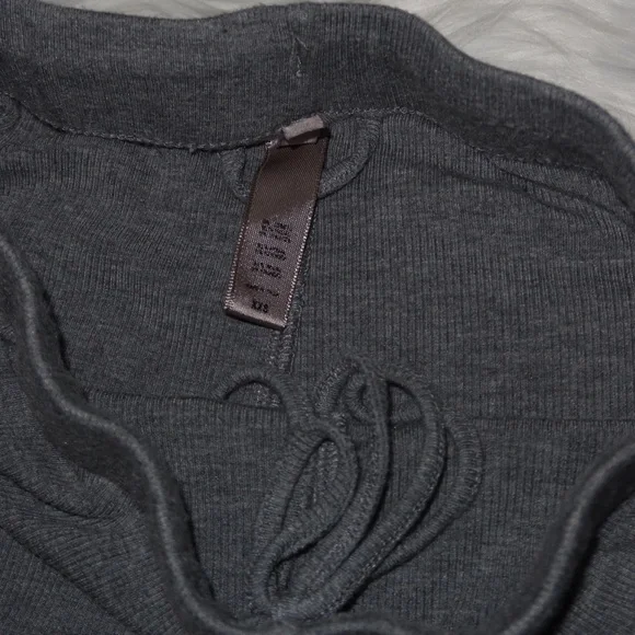 Skims SOFT LOUNGE SHORT SLEEP SETHEATHER GREY size XXS